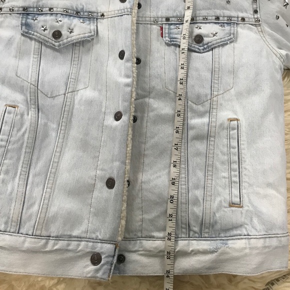 Custom Levi’s Sherpa Denim Trucker Jacket - Picture 6 of 8